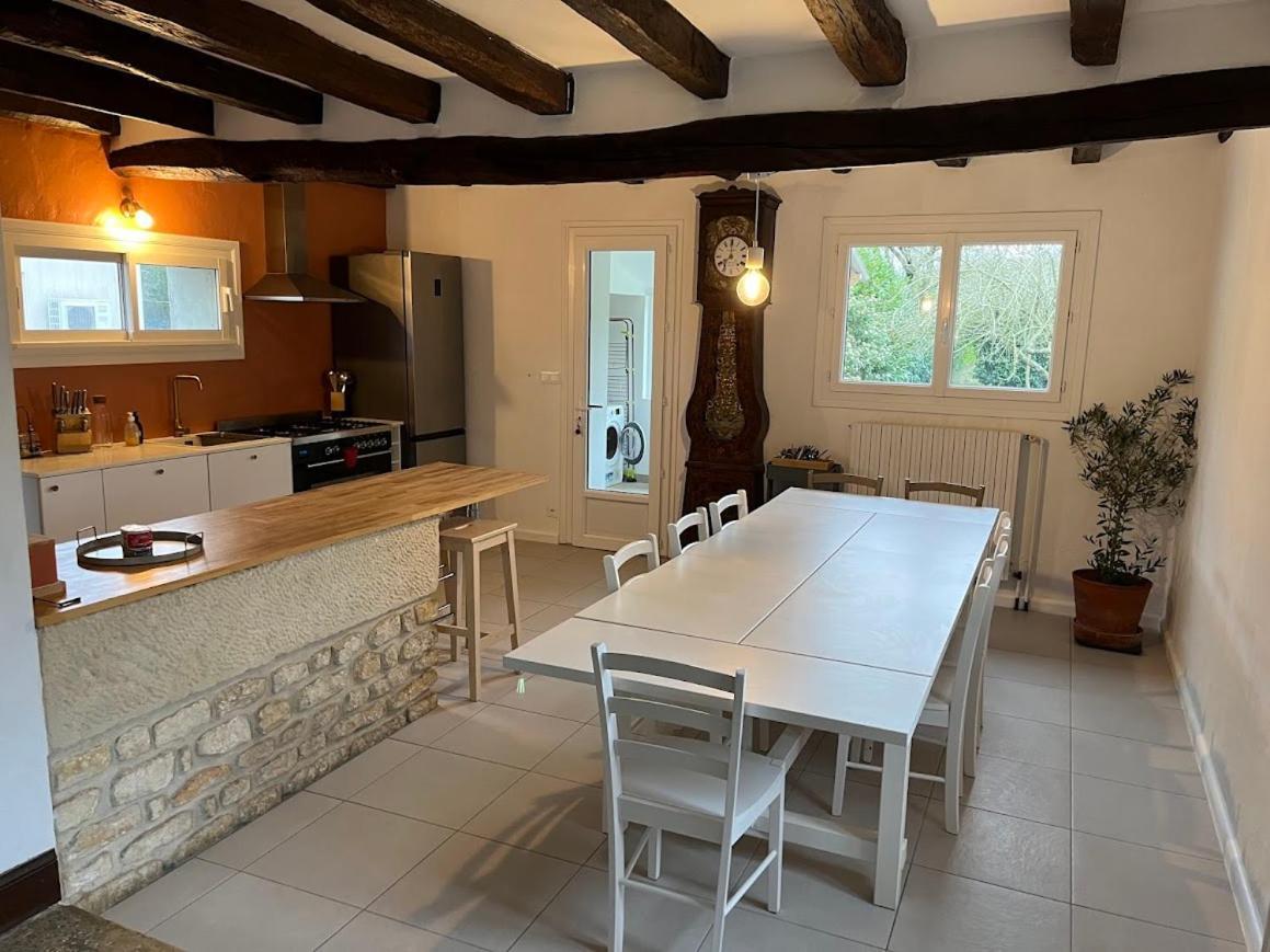 Maison Terracotta, Le Calme Aux Portes De Poitiers Saint-Julien-l'Ars エクステリア 写真